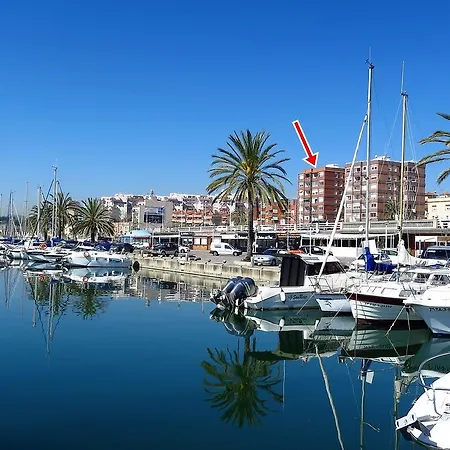 Cristina Port & -